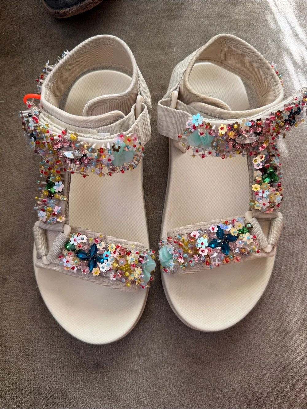Free people Nan-Ku Embellished Floral Sequin sport Sandals white
